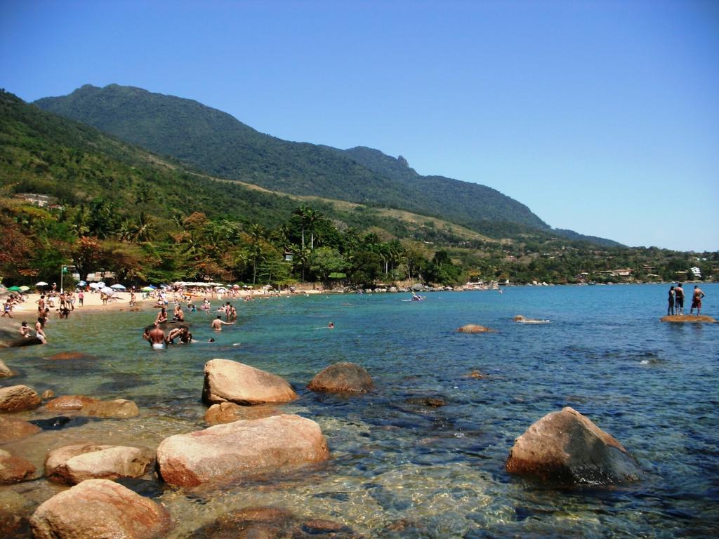 Casinhas Na Praia Do Juliao Em Ilhabela Sp Villa Bilik gambar